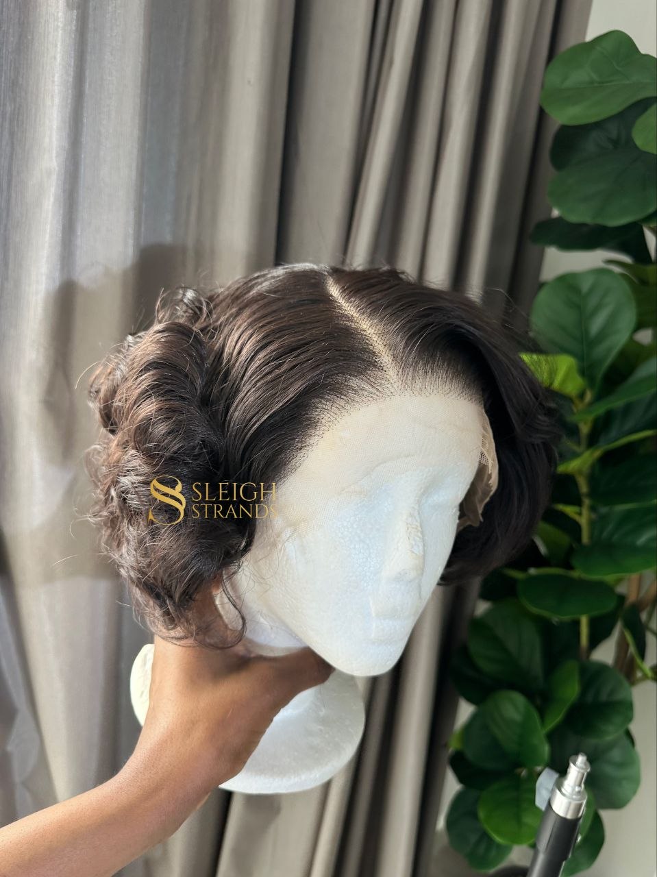 DAINTY CURLS 3
